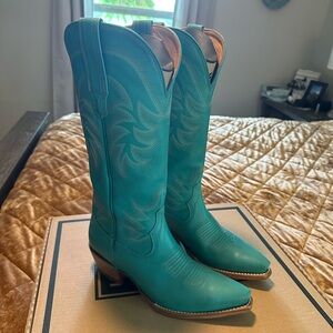 The Annie Turquoise Tecovas Boots
